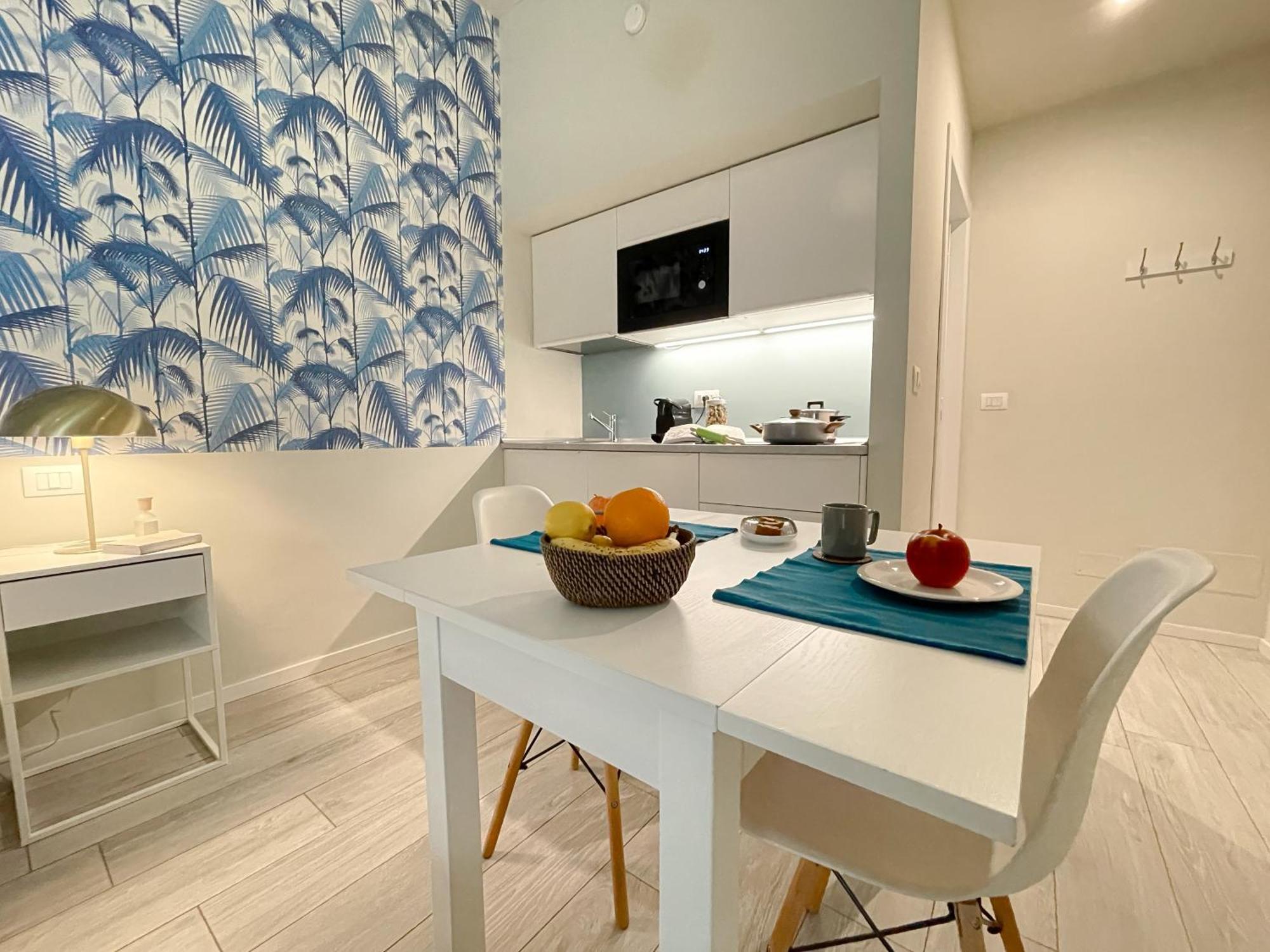 Blue Palm Jungle Studio Self Checkin Design Milano Dış mekan fotoğraf